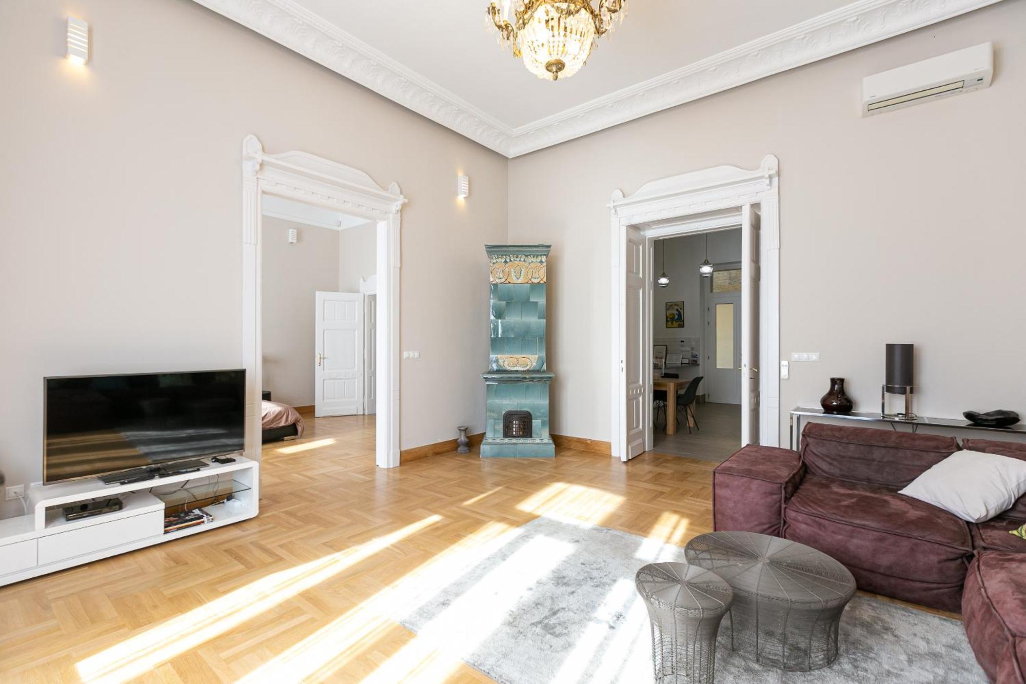 Bakats Ter With Balcony Overlooking Church Square * Budapest
